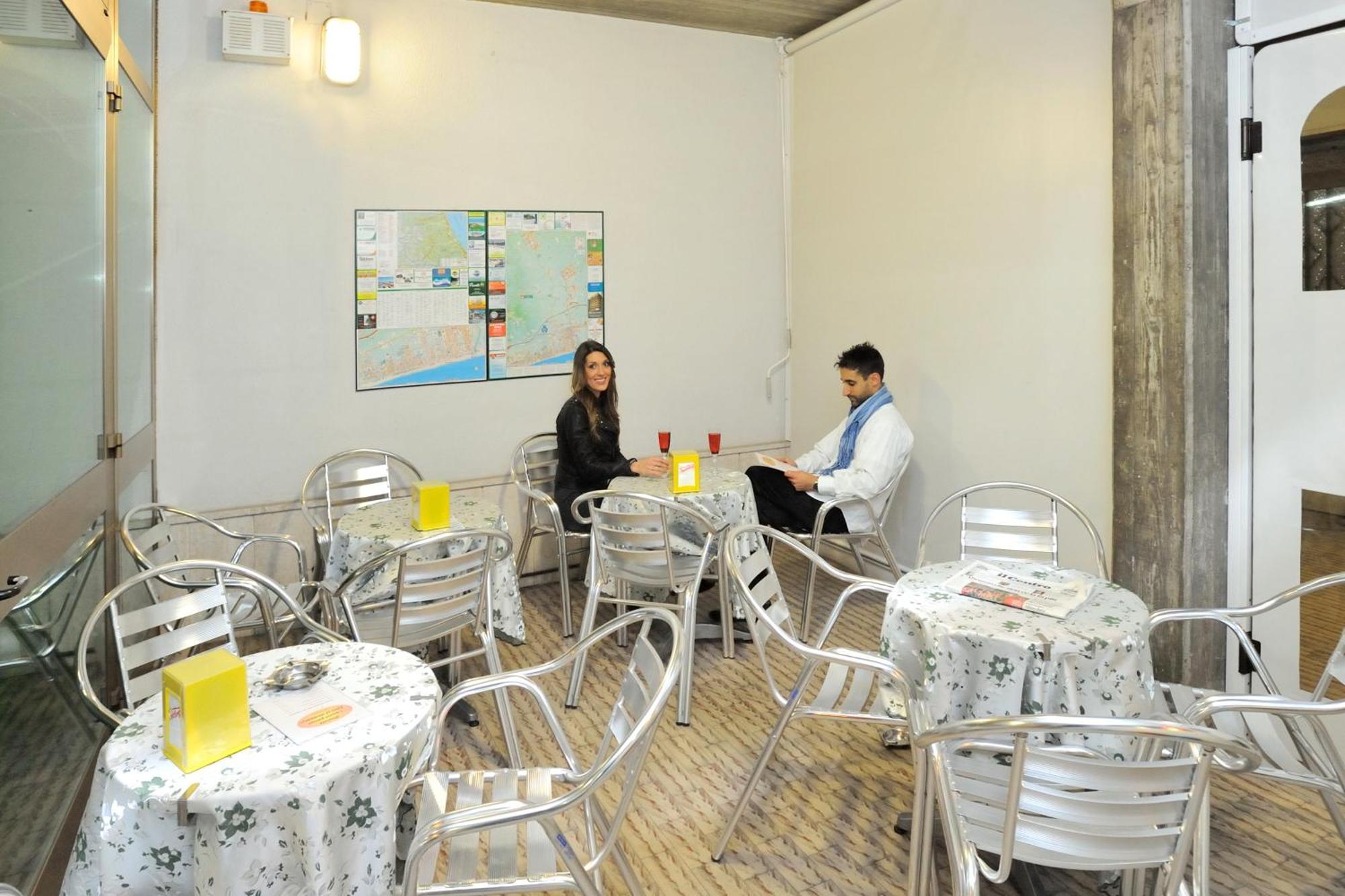 Hotel Lidia Alba Adriatica Luaran gambar