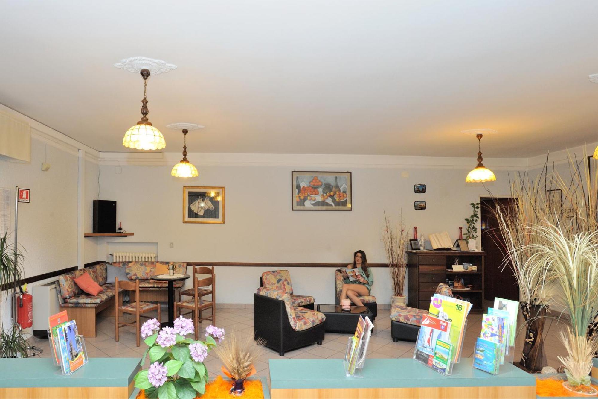 Hotel Lidia Alba Adriatica Luaran gambar
