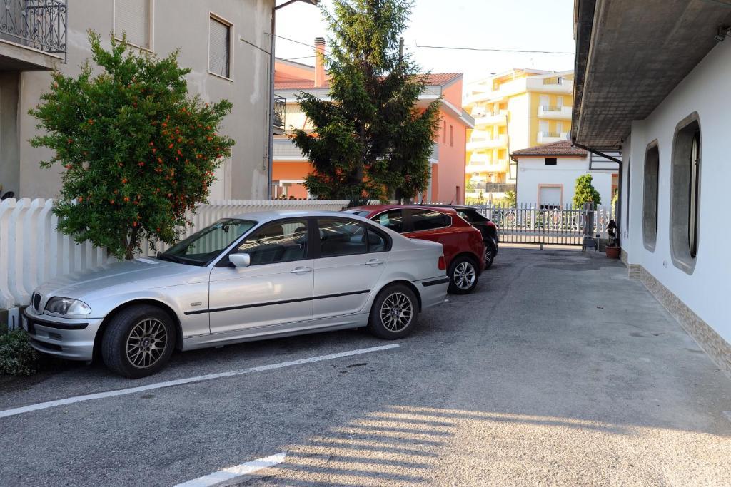 Hotel Lidia Alba Adriatica Luaran gambar