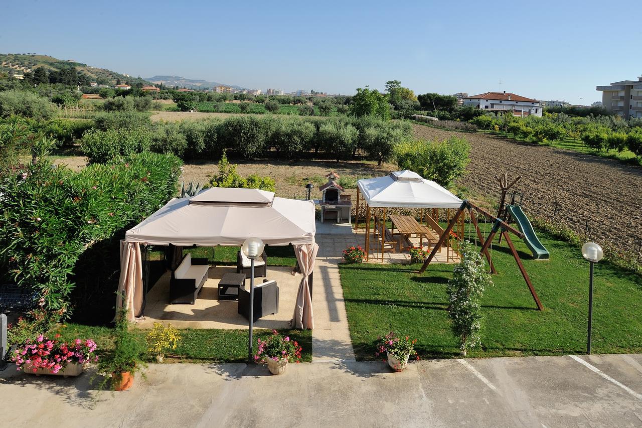 Hotel Lidia Alba Adriatica Luaran gambar